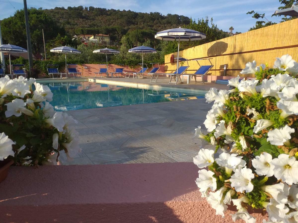 Elbaloves Appartaments Villa Capoliveri Kültér fotó